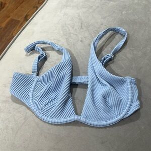 Hollister ribbed light blue bikini top size xx small women’s